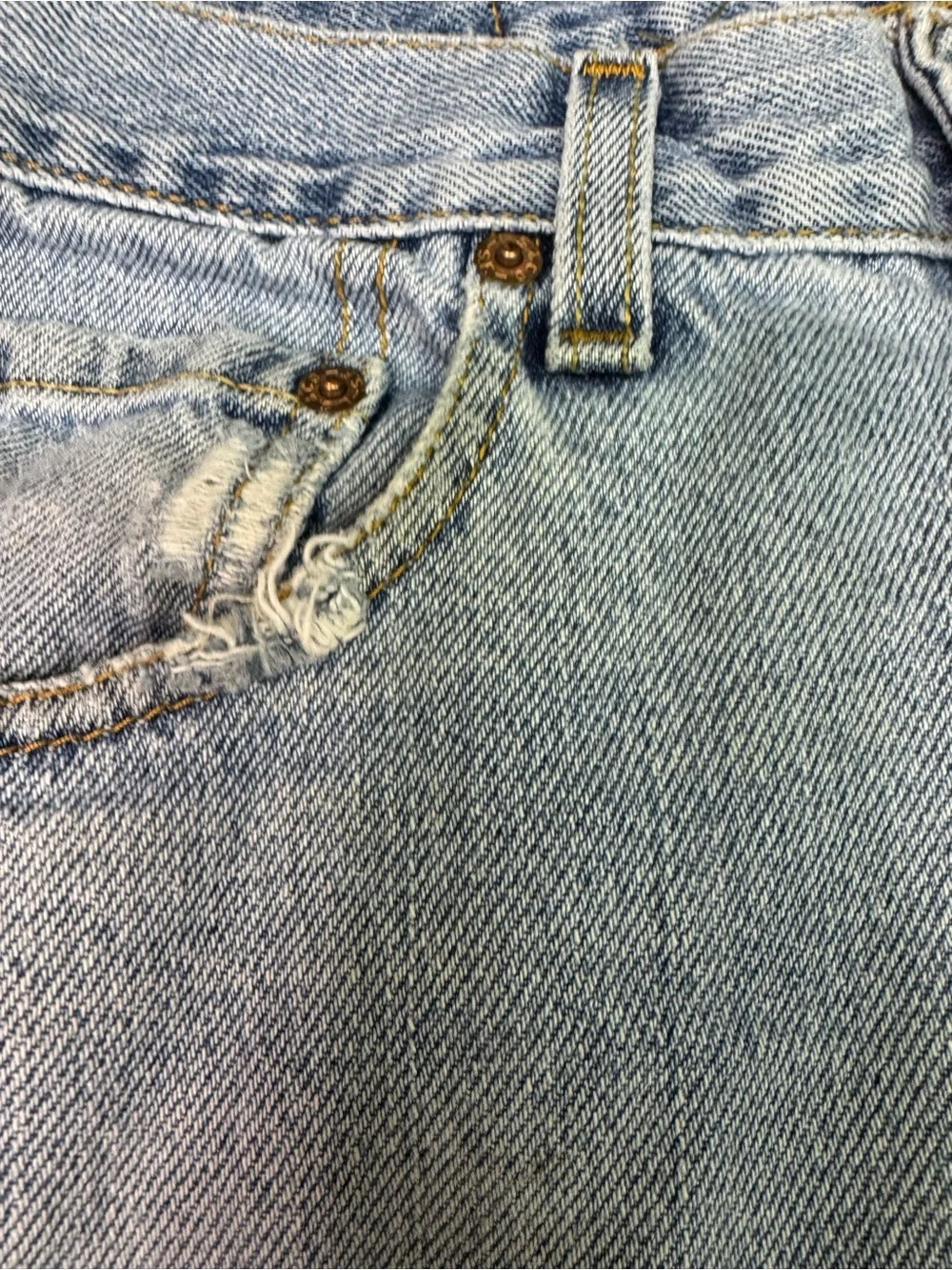 Vintage Levis Jeans 550 Relaxed Fit Men’s 32x32 2006 Denim Blue Jeans Y2k